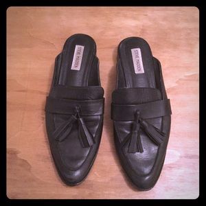 Black Steve Madden Magan Mules